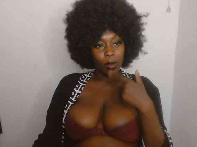 Strip-me-naked webcam