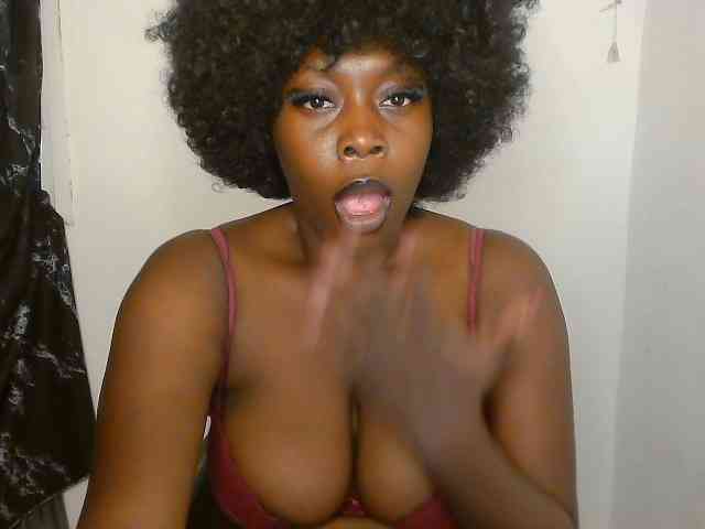 Strip-me-naked webcam