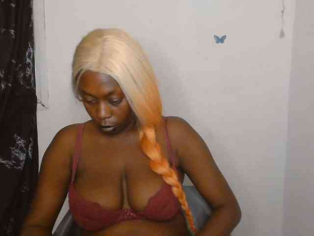 Strip-me-naked webcam
