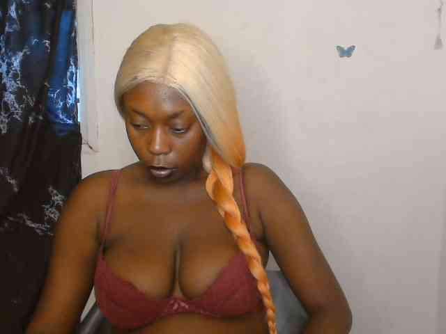 Strip-me-naked webcam