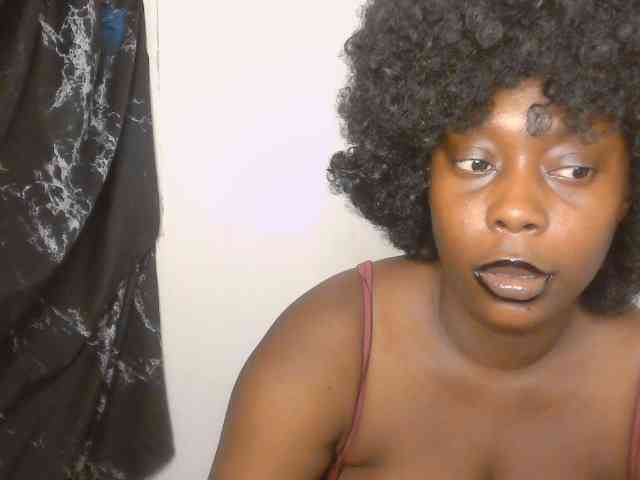 Strip-me-naked webcam