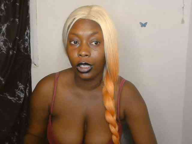 Strip-me-naked webcam