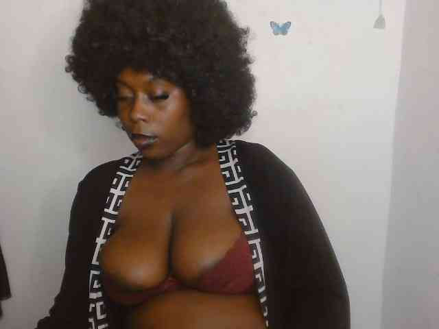 Strip-me-naked webcam
