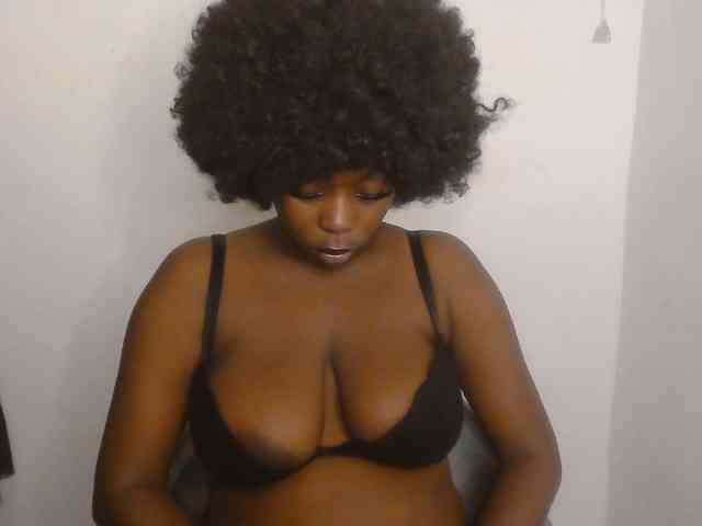 Strip-me-naked webcam