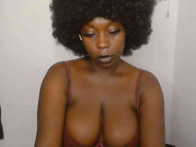 Strip-me-naked webcam