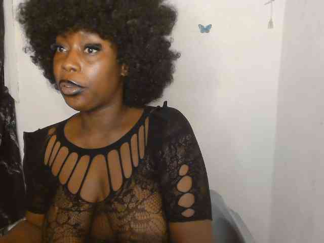 Strip-me-naked webcam
