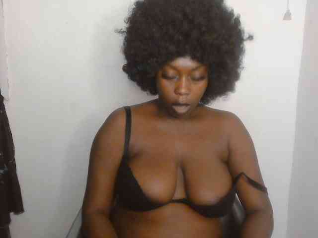 Strip-me-naked Strip-me-naked