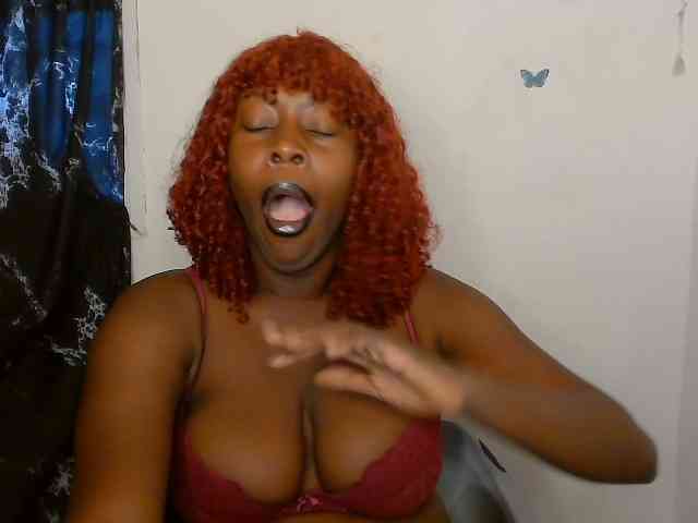 Strip-me-naked webcam