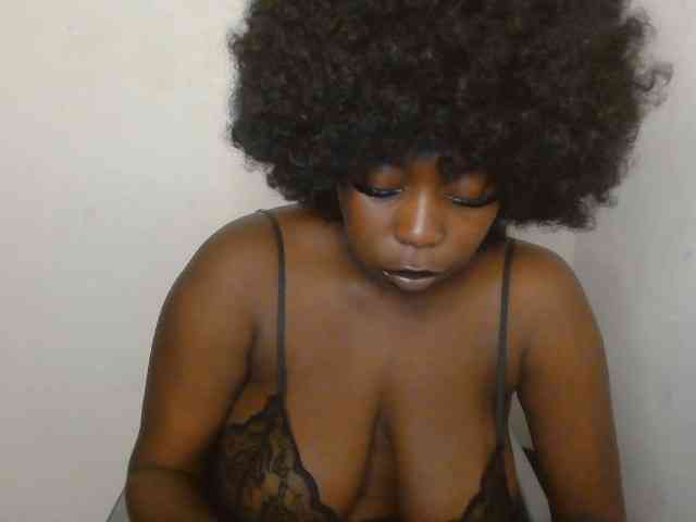 Strip-me-naked webcam