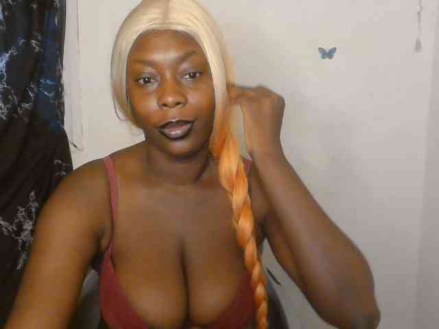 Strip-me-naked webcam