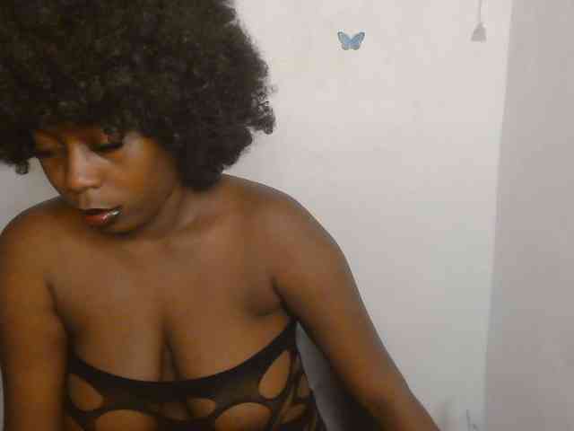 Strip-me-naked webcam