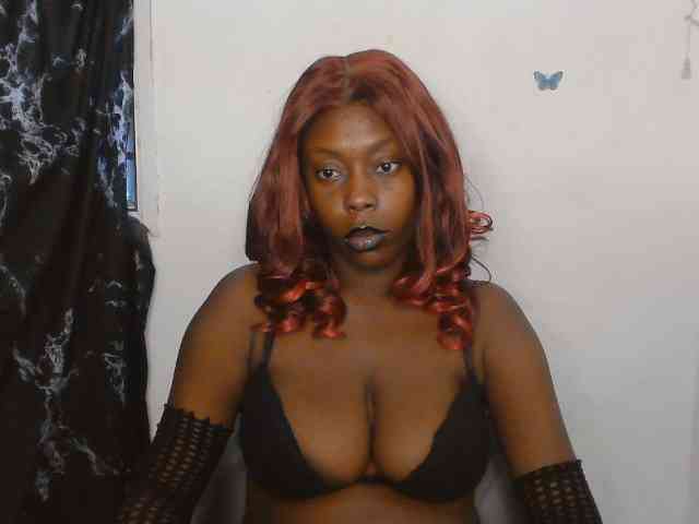 Strip-me-naked webcam