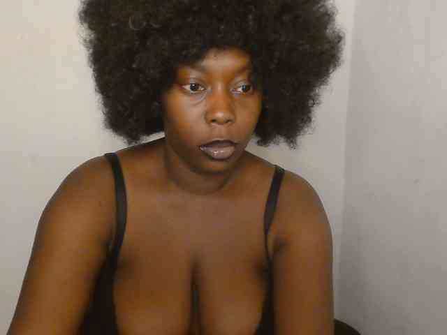 Strip-me-naked webcam
