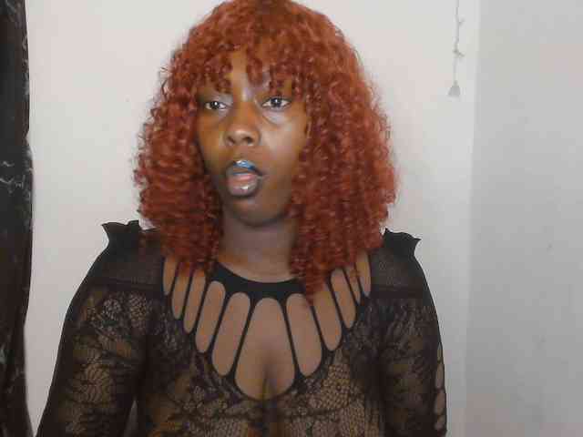 Model: Strip-me-naked