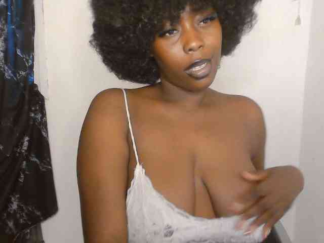 Strip-me-naked webcam