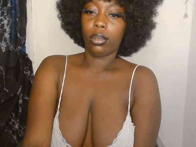 Strip-me-naked webcam