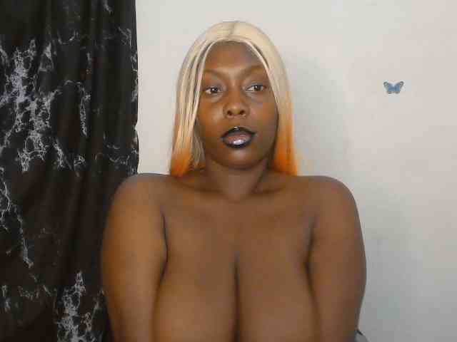 Strip-me-naked webcam