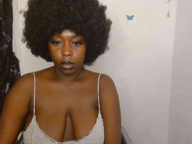 Strip-me-naked webcam
