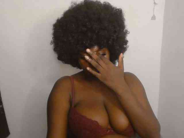 Strip-me-naked webcam