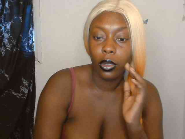 Strip-me-naked webcam