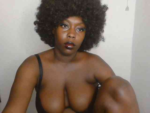 Strip-me-naked webcam