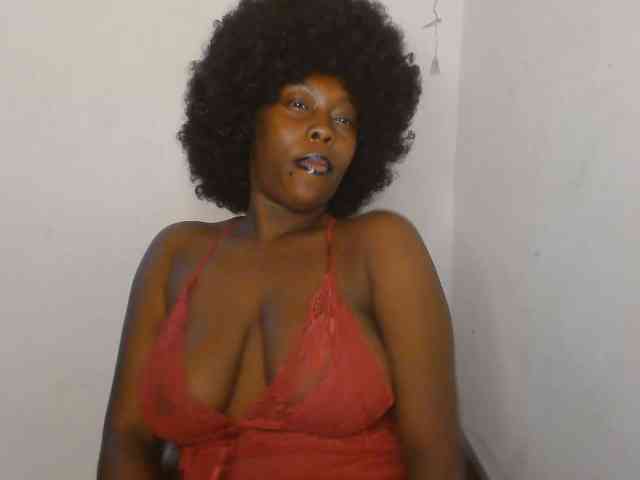 Strip-me-naked webcam