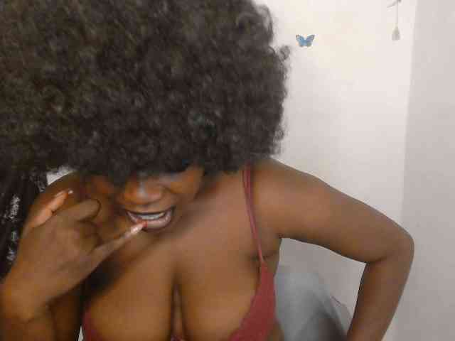 Strip-me-naked webcam