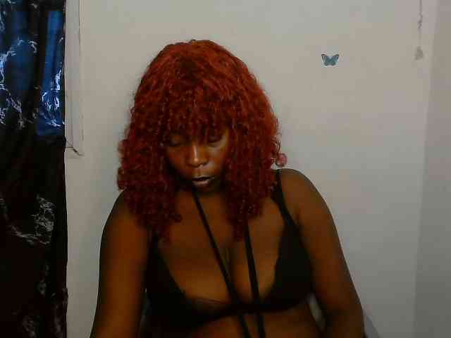 Strip-me-naked webcam
