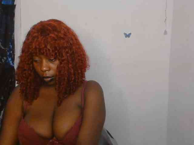 Strip-me-naked webcam