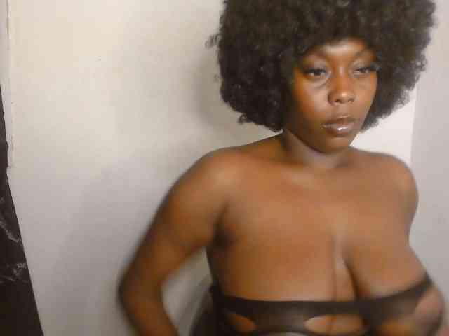 Strip-me-naked webcam