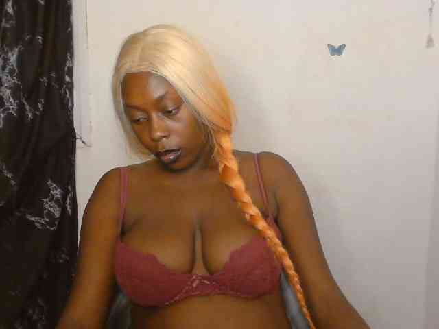 Strip-me-naked webcam