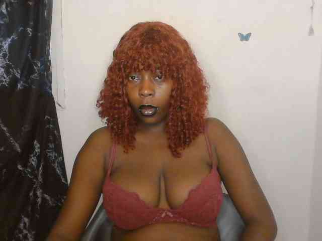 Strip-me-naked webcam