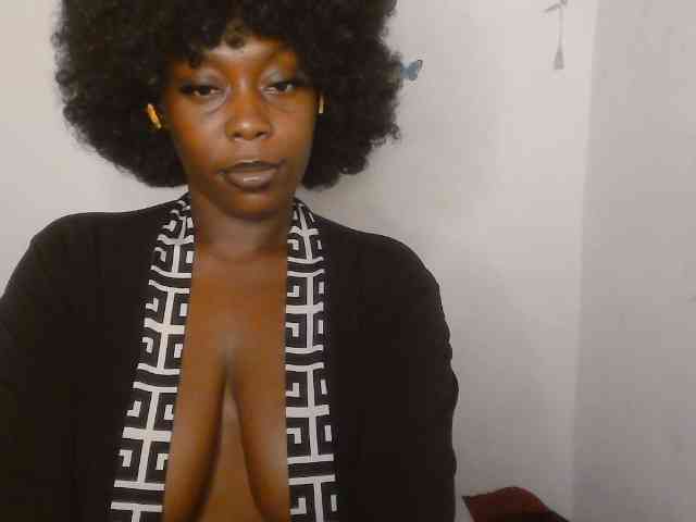 Strip-me-naked webcam