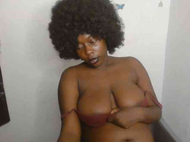 Strip-me-naked Strip-me-naked