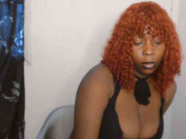 Strip-me-naked webcam