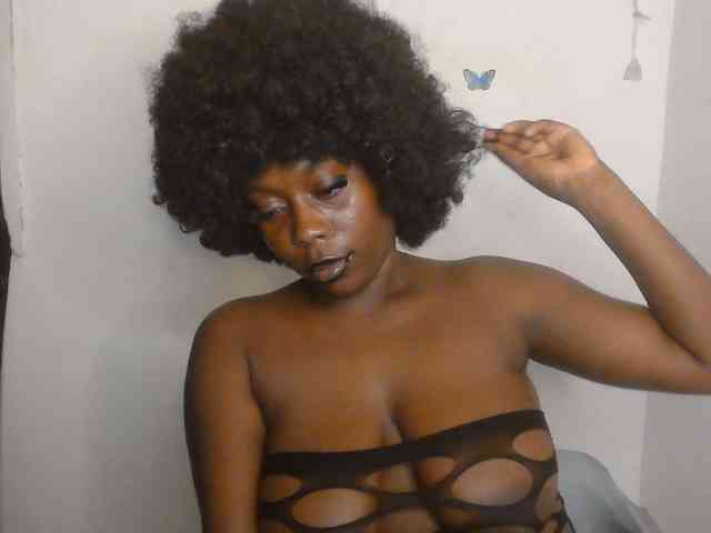 Strip-me-naked webcam