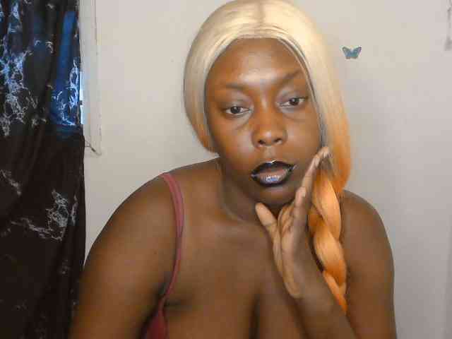 Strip-me-naked webcam