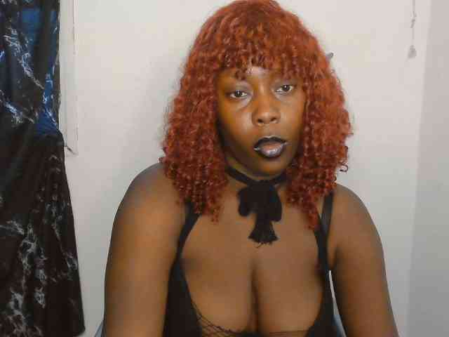 Strip-me-naked webcam