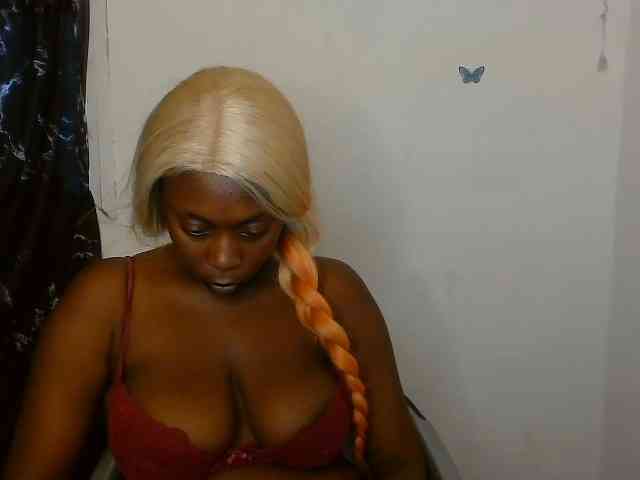 Strip-me-naked webcam