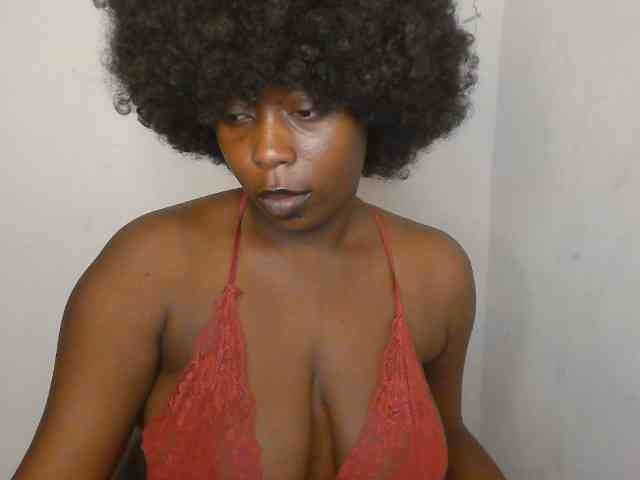 Strip-me-naked webcam