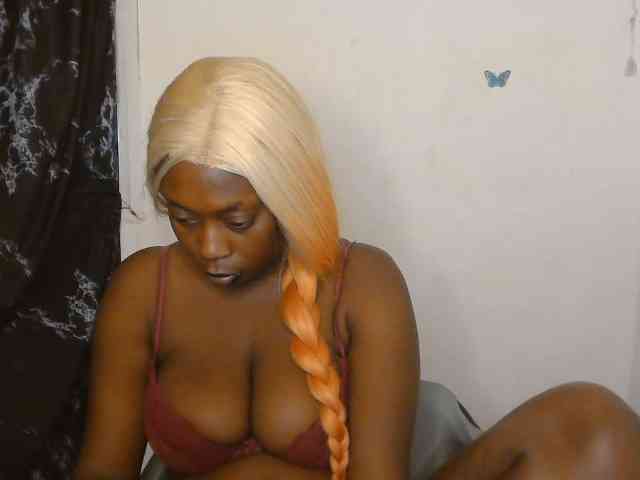 Strip-me-naked webcam