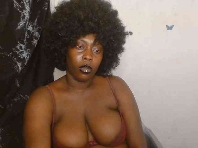 Strip-me-naked webcam