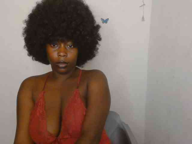 Strip-me-naked webcam