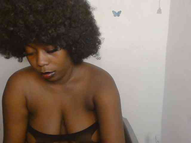 Strip-me-naked webcam