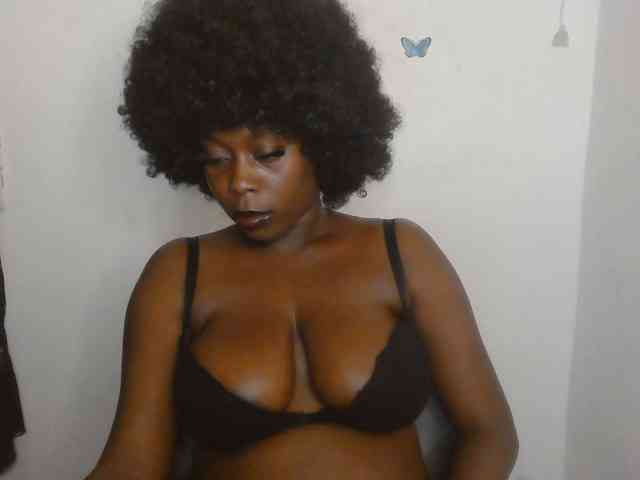 Strip-me-naked webcam
