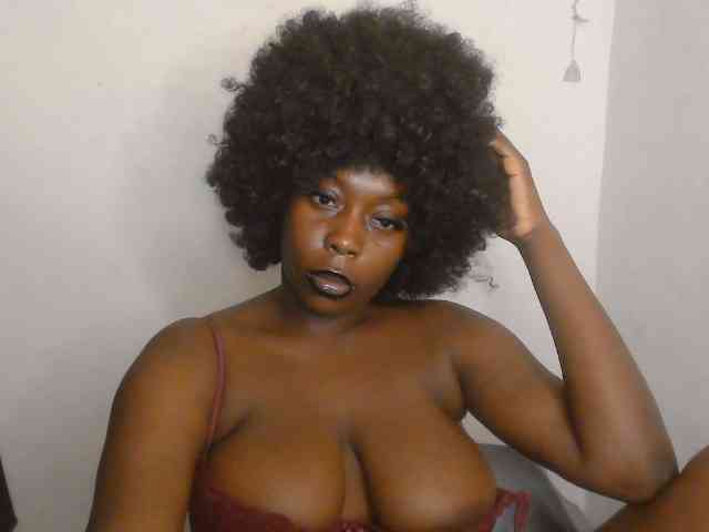 Strip-me-naked Strip-me-naked