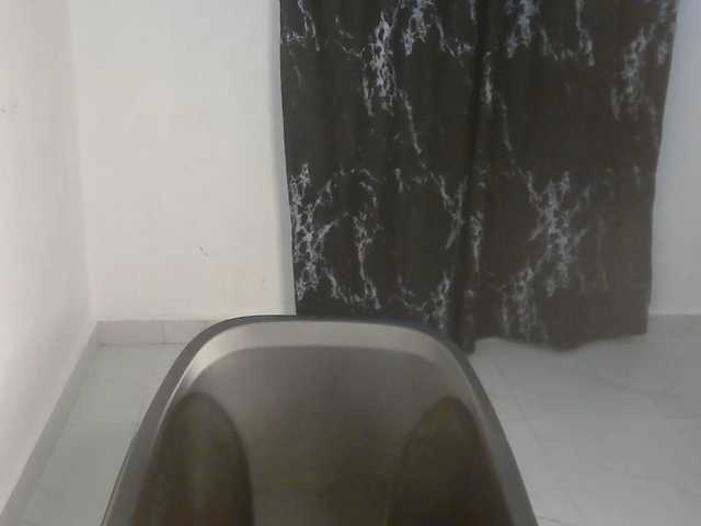 Nasty-lilly live cam on BongaCams