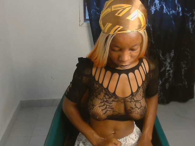 Nasty-lilly live cam on BongaCams