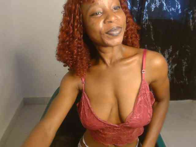 Nasty-lilly webcam