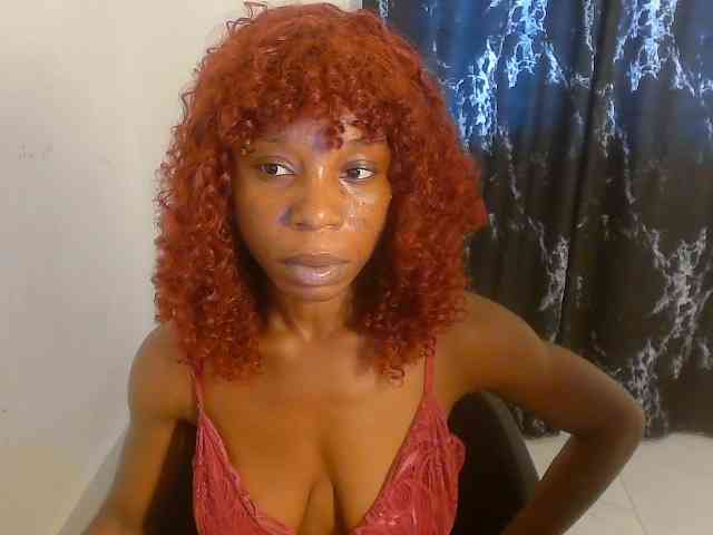 Nasty-lilly webcam